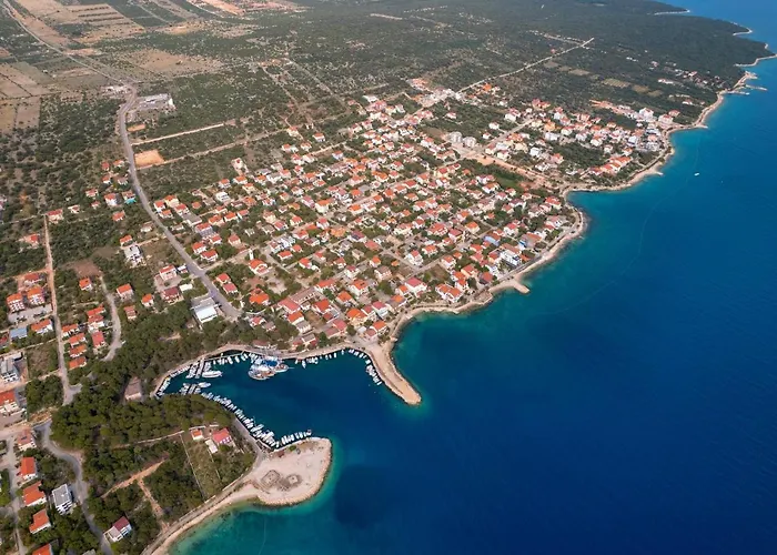 Апартаменты Mandre 523a