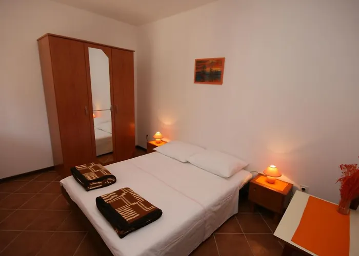 Mandre 523a * Колан