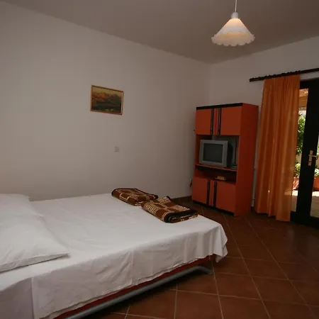 Appartement Mandre 523a *