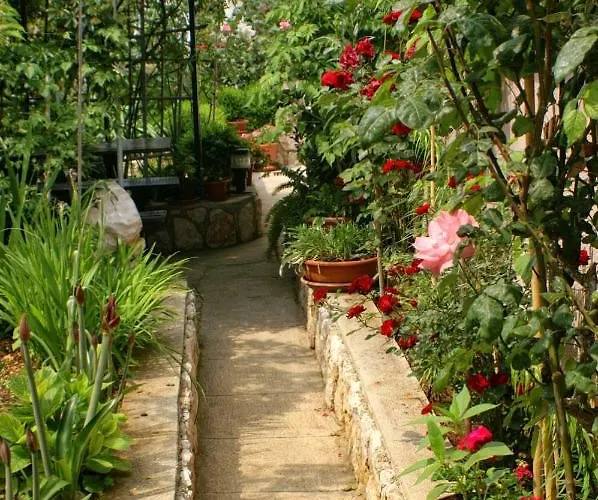 Апартаменты Mandre 523a